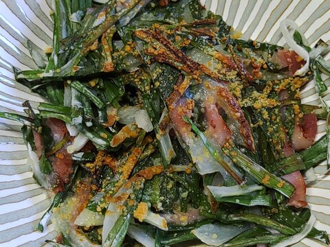 ニラのチーズ焼き